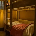 Safaritent Slaapkamer met Stapelbed van Glamping4all