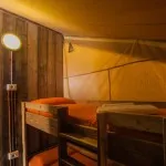 Safaritent Slaapkamer Stapelbed van de 5 persoonstent op Camping Capalbio