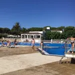Camping Cypsela Resort zwembad met duikplanken