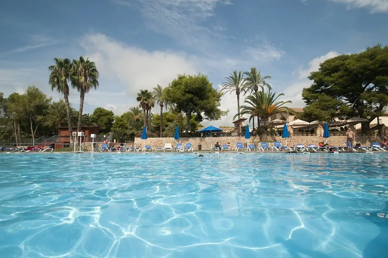 Vilanova Park Swimming Pool